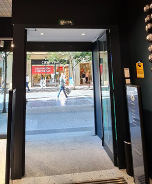 stores8