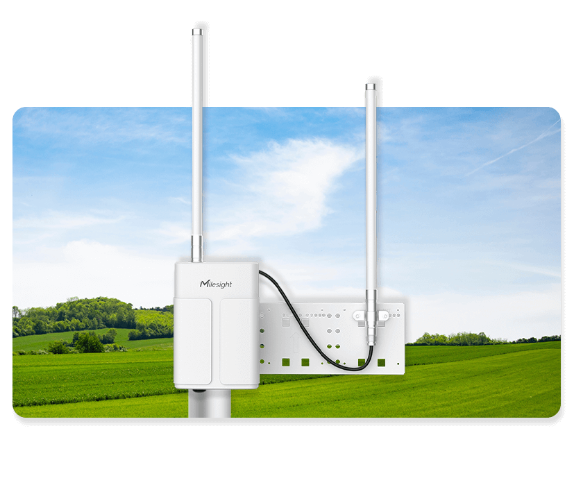 ug67 lorawan gateway double antenna installation