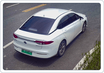 vehicle capture triggered by radar