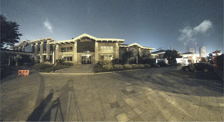 180°panoramic mini bullet camera night view of a building