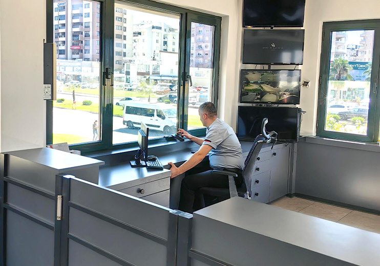 vms case remote control